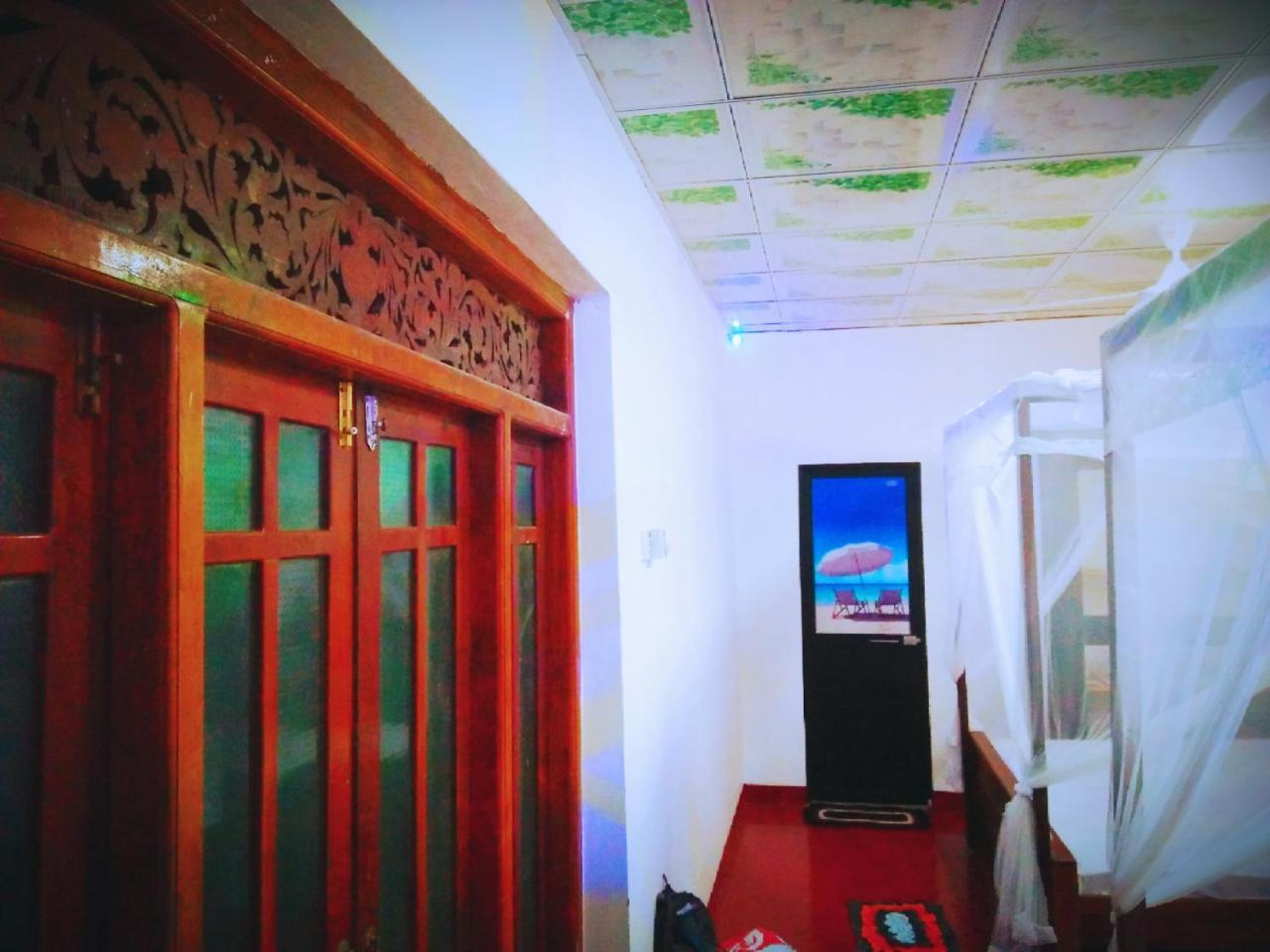 Tharurashmi Sea Pond Villa & Surf Hostel - Hiriketiya Dikwella Eksteriør bilde